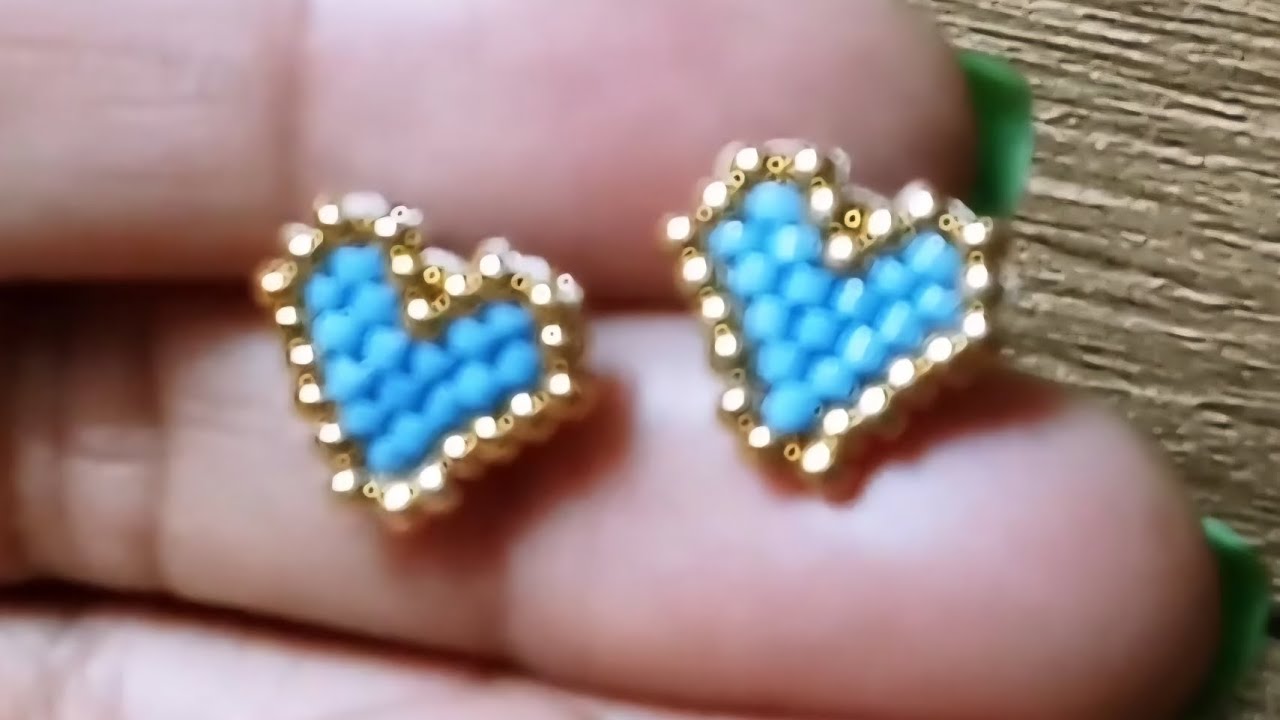 Paso a paso de aretes tipo topito, puntada ladrillo. 