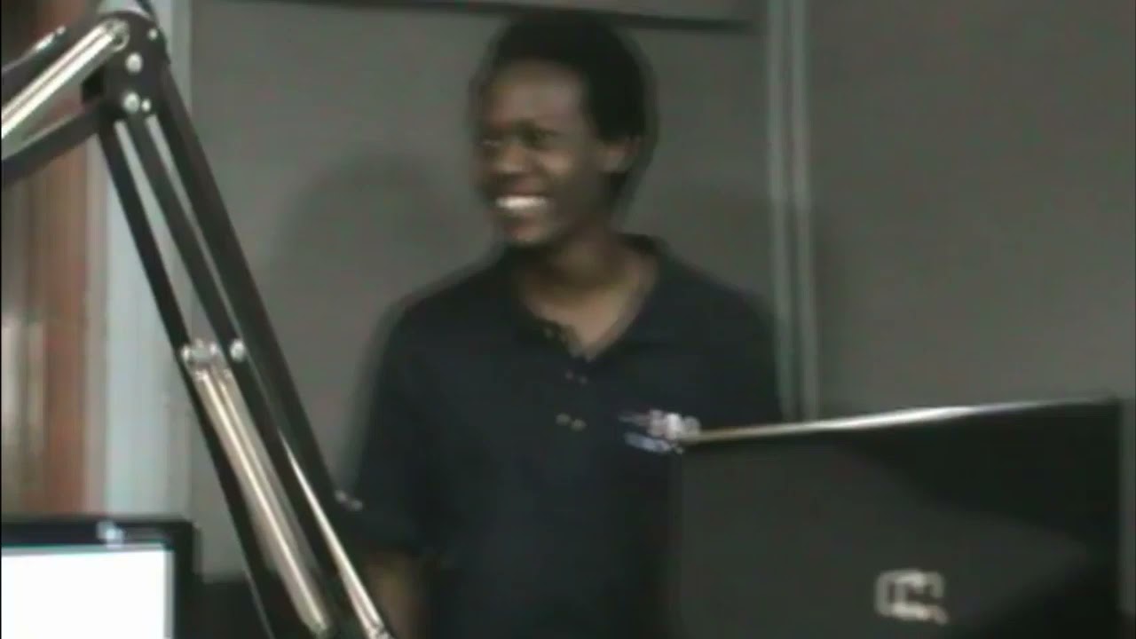 Mwafreeka Vs Virusi Mbaya (Round 1 and 2) live on HBR Hosted by Dj Finalkut 8 years ago
