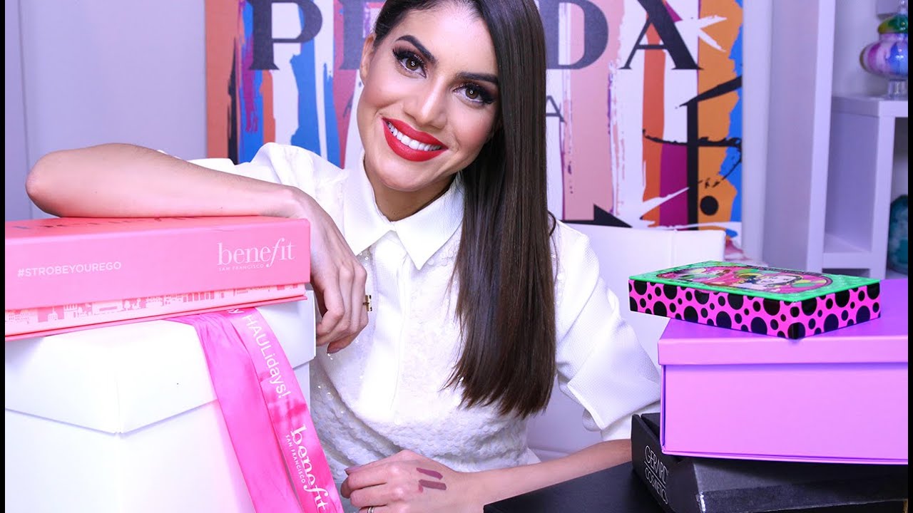 Unwrapping Mail Goodies Holiday Season | Beauty Reviews | Camila Coelho