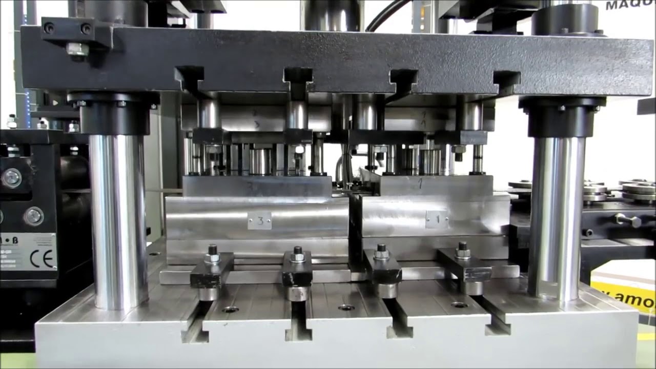 Prensas hidráulicas de 4 columnas Serie PH4C de AMOB