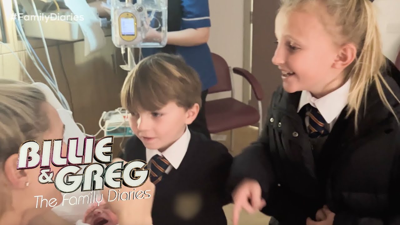 Nelly And Arthur Meet Their New Baby Sister For The FIRST Time 🥰 | The Family Diaries