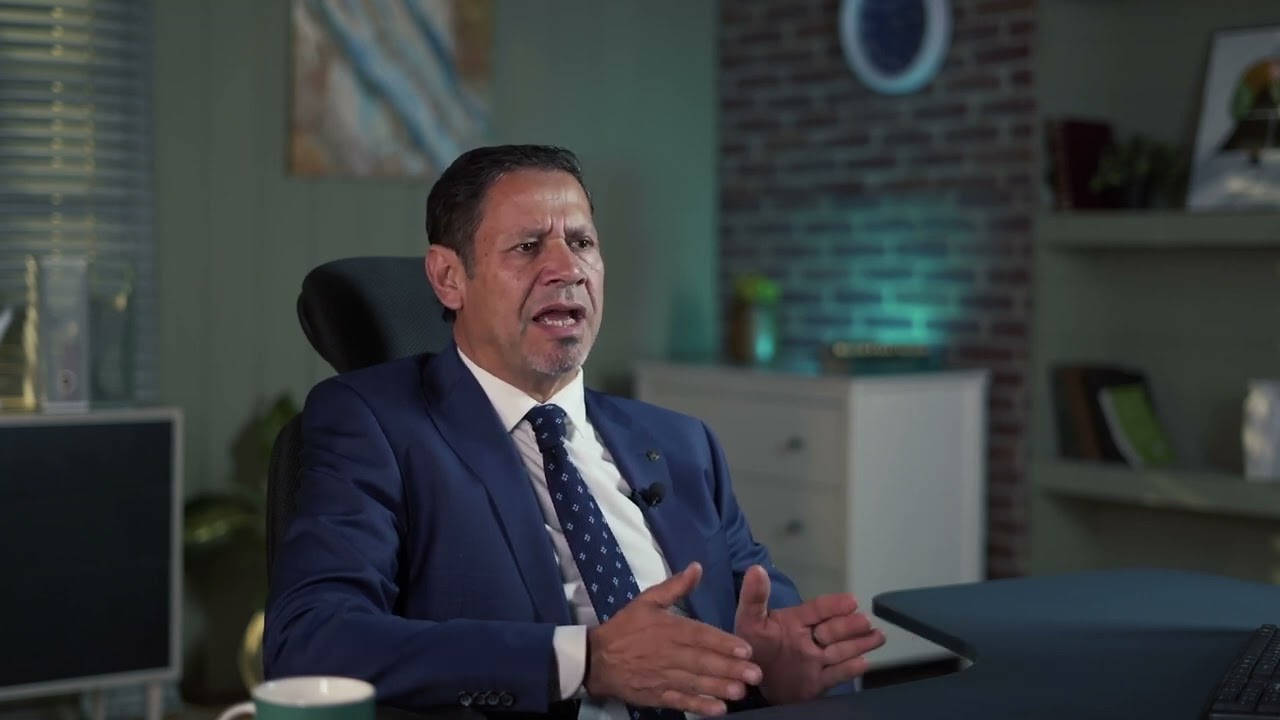 جراحة مناظير العمود الفقري مع الدكتور يسري الحميلي