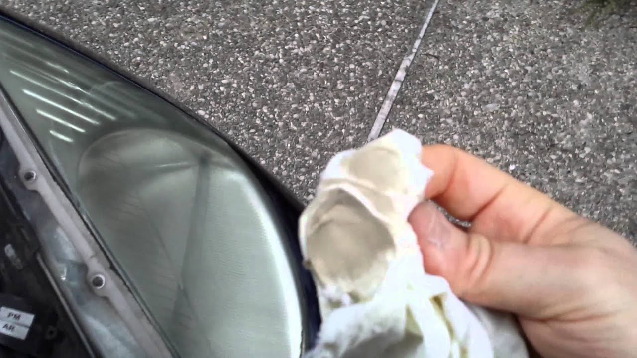 Lucidatura dei fanali auto