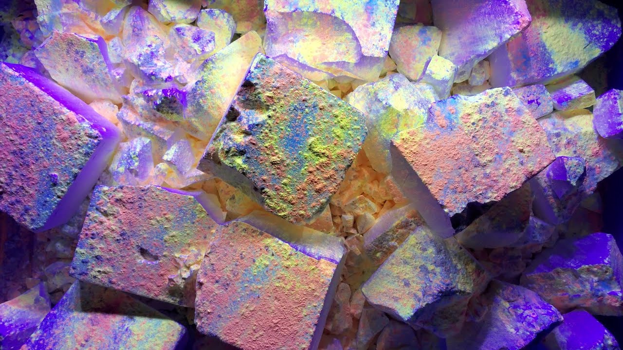 Blacklight Special | 16 Blocks of BSN & Chalkness | Satisfying Crunchy Crumbles