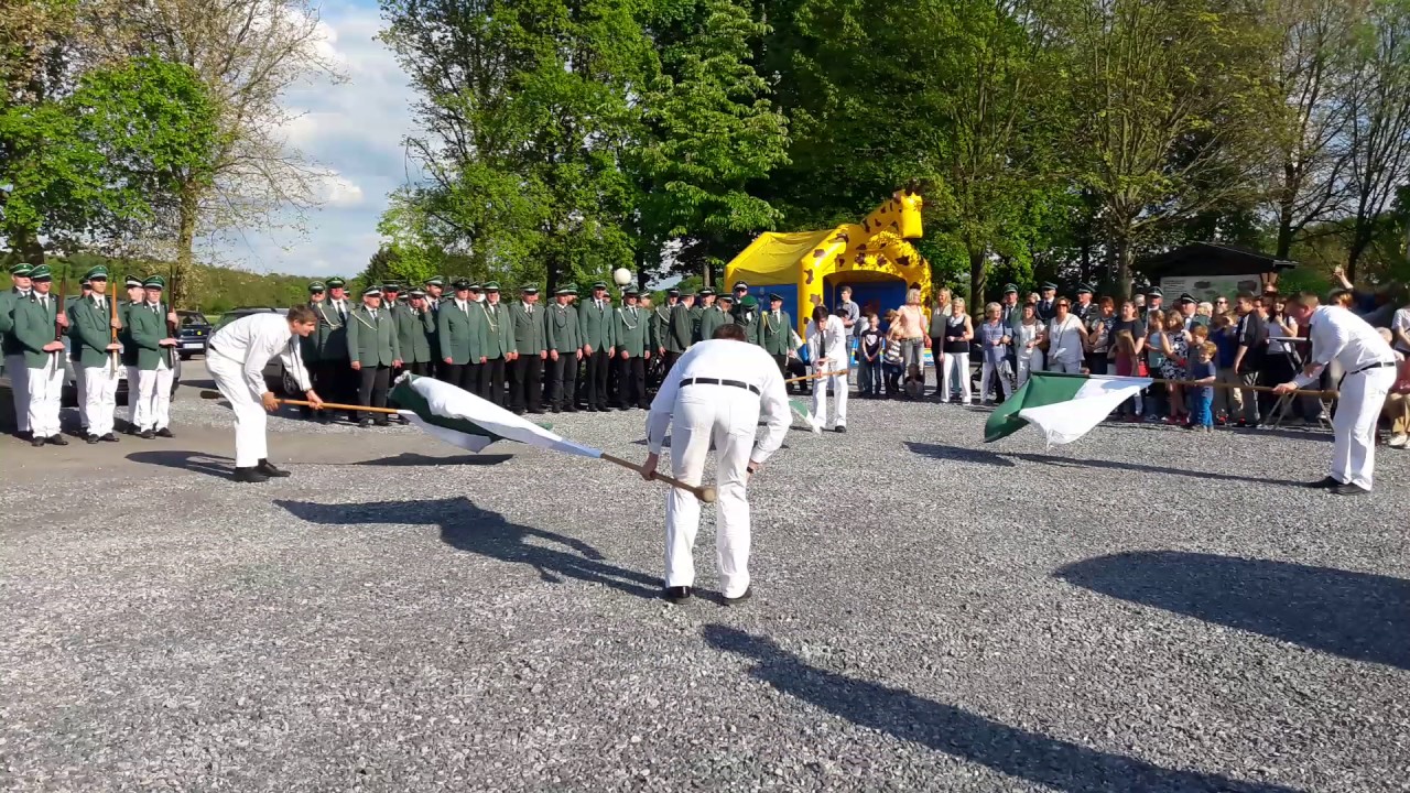 Fahnenschlag Ausmarsch 2017