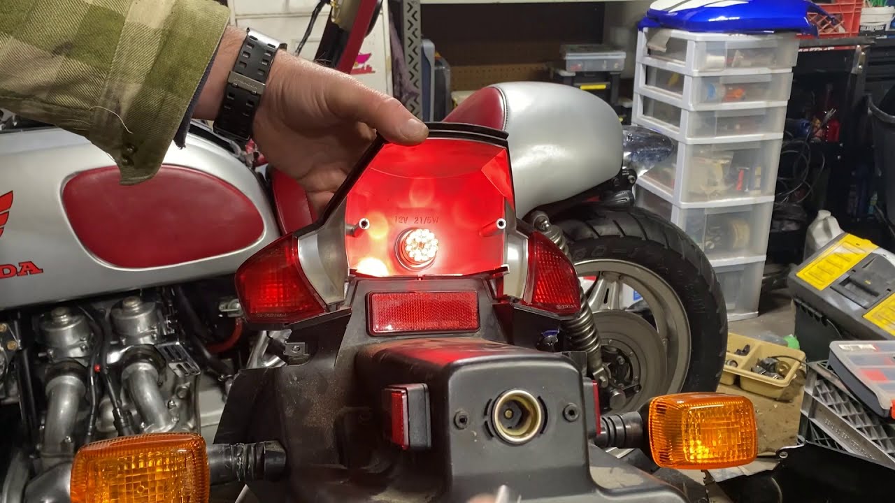 Yamaha Zuma BWs LED gauge and tail lights modification