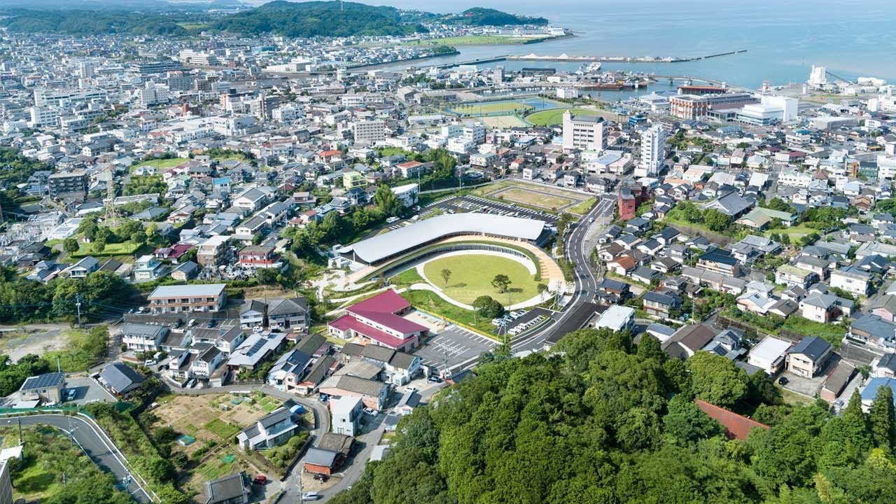 天草市複合施設「ここらす」/ Amakusa Complex “Kokorasu”