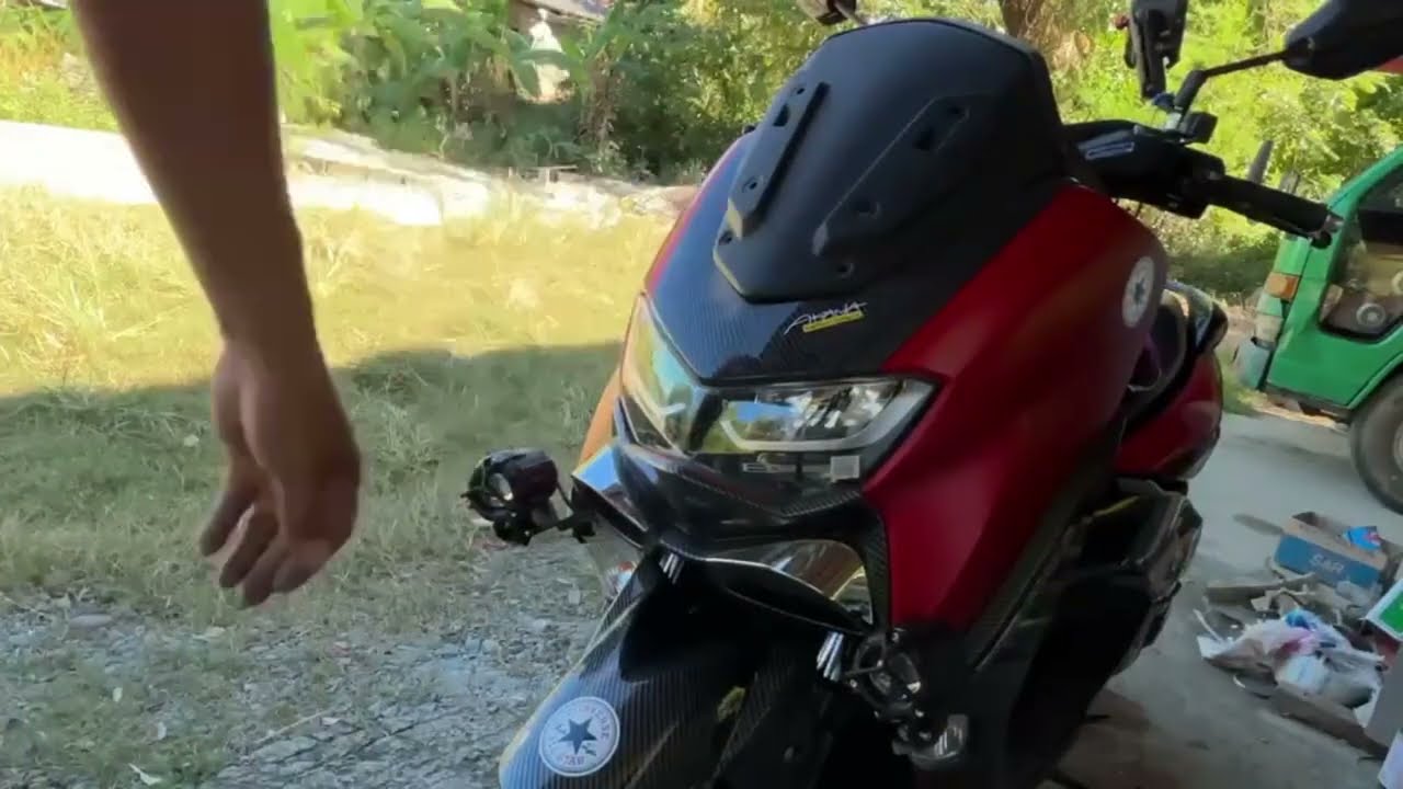 NMAX V2 BIG U HYDRO DIP CARBON