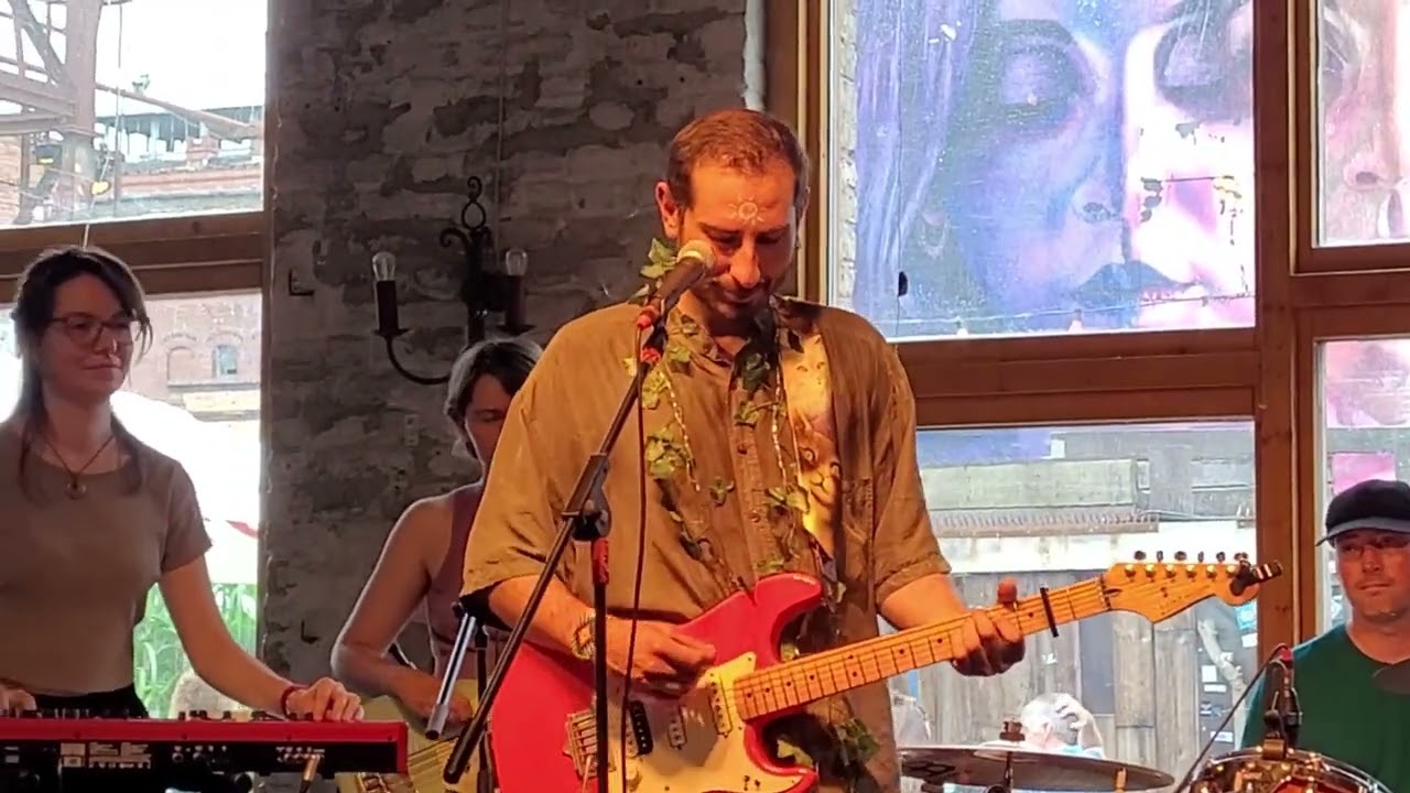 Sweet Potato Gentleman - Interdimensional Potential live in Berlin