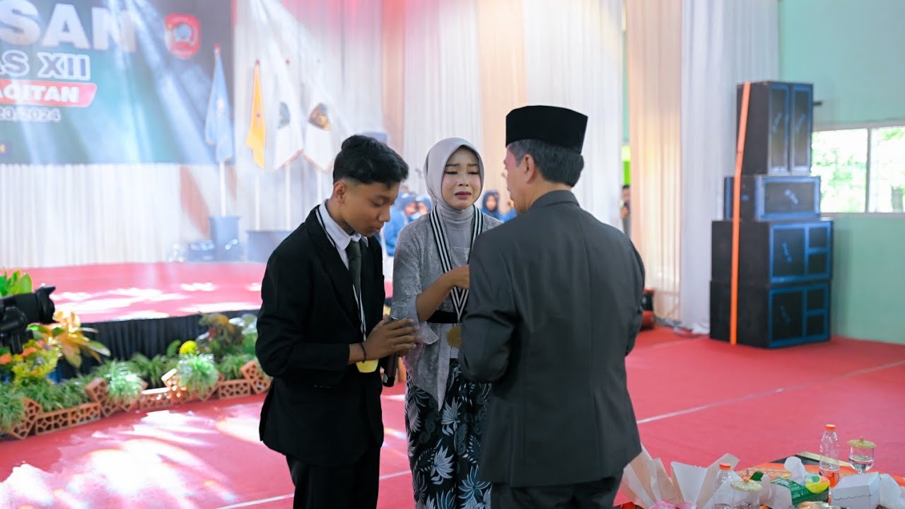 Pelepasan Siswa Kelas XII SMKN 2 Pacitan Tahun 2024