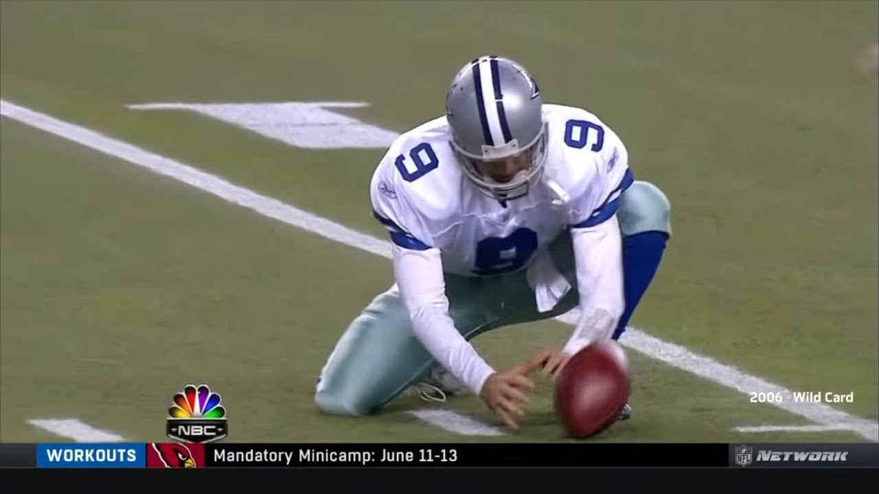 Tony Romo's Fumbled Field Goal Snap (HD) - 2006 NFC Wild Card