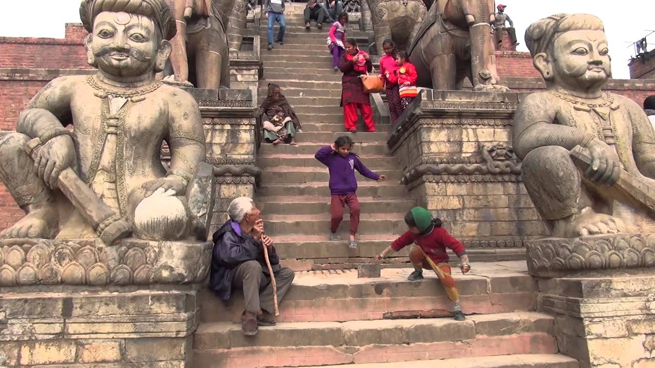 Nepal - Culture - Trekking - Jungle
