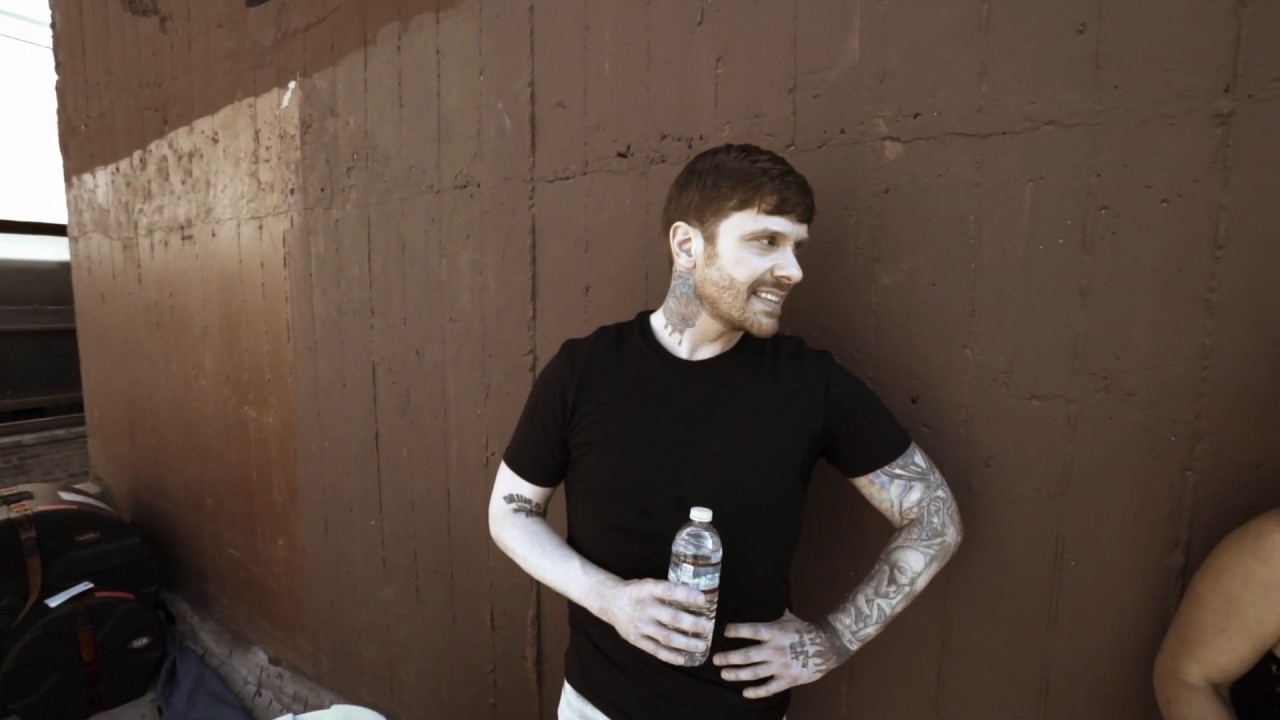 Shinedown - ATTENTION ATTENTION (Behind The Scenes)