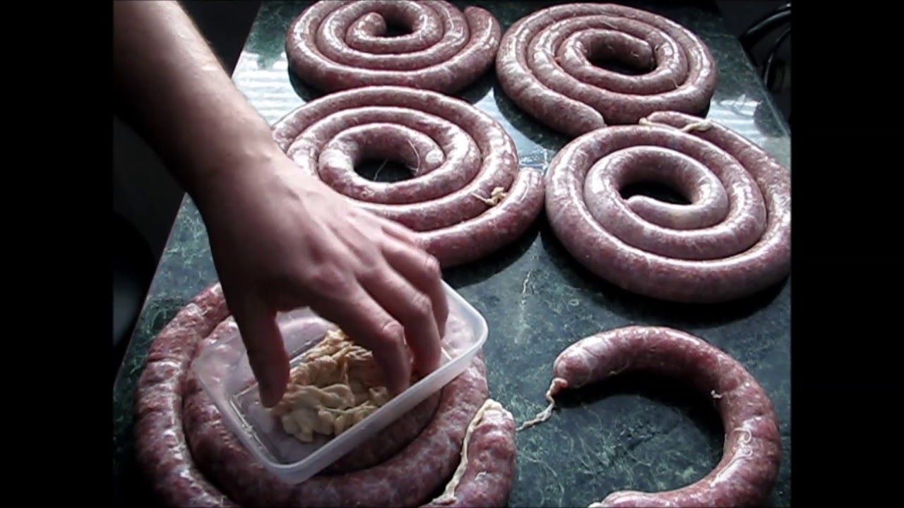 Domowa kiełbasa wędzona - cały przepis