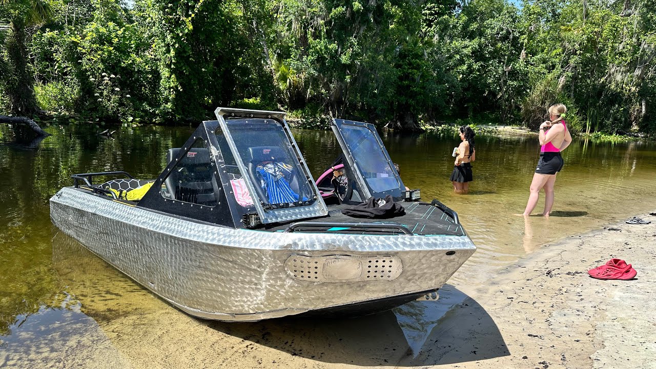 Rebuilding and upgrading a blown up and wrecked 300hp Mini Jet-Boat. start to finish.