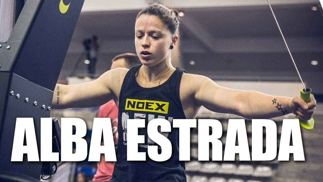 ¿ Quién es Alba Estrada ?