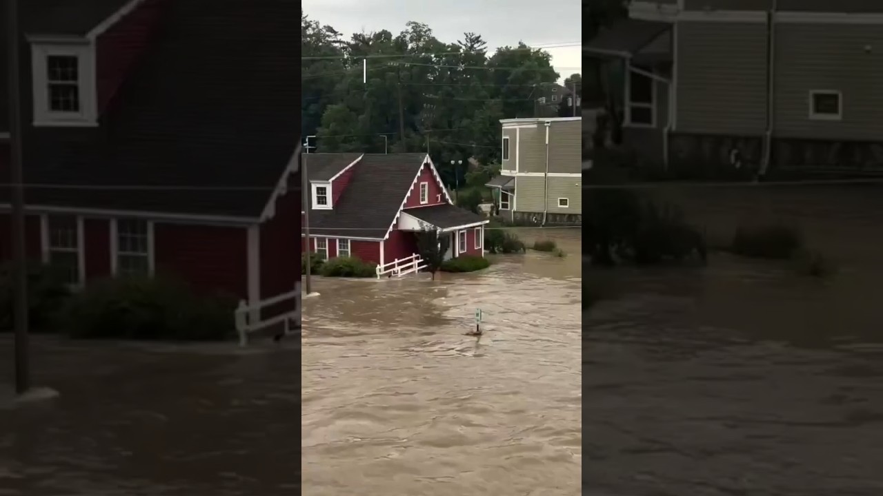 Flash Flood Chaos &ndash; Daily Life Swept Away#disaster #floodnews #naturepower #unfolding #naturepower