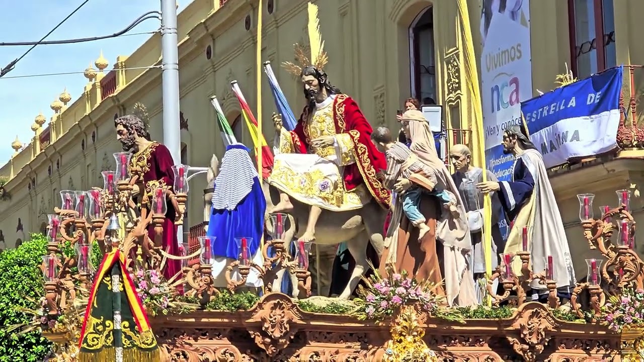 Borriquita San Fernando 2025 salida Cristo
