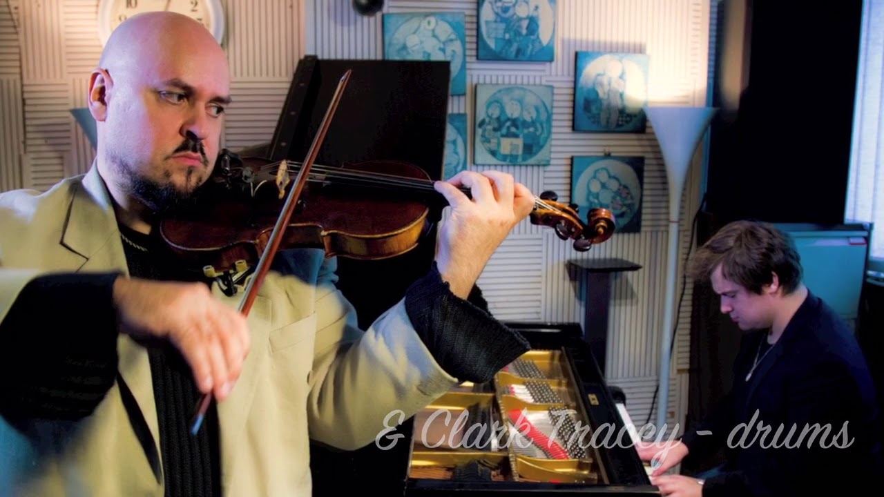 Harry Bolt & Benet Mclean - The Folks Who Live On The Hill