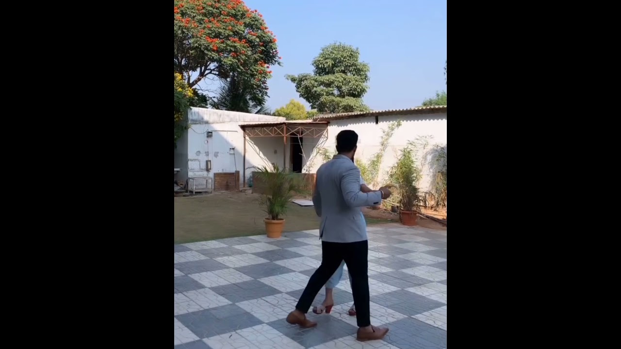 No.1 kodalu serial Fame Dhanush dancing with Preeti and madhumita 😊👌💖