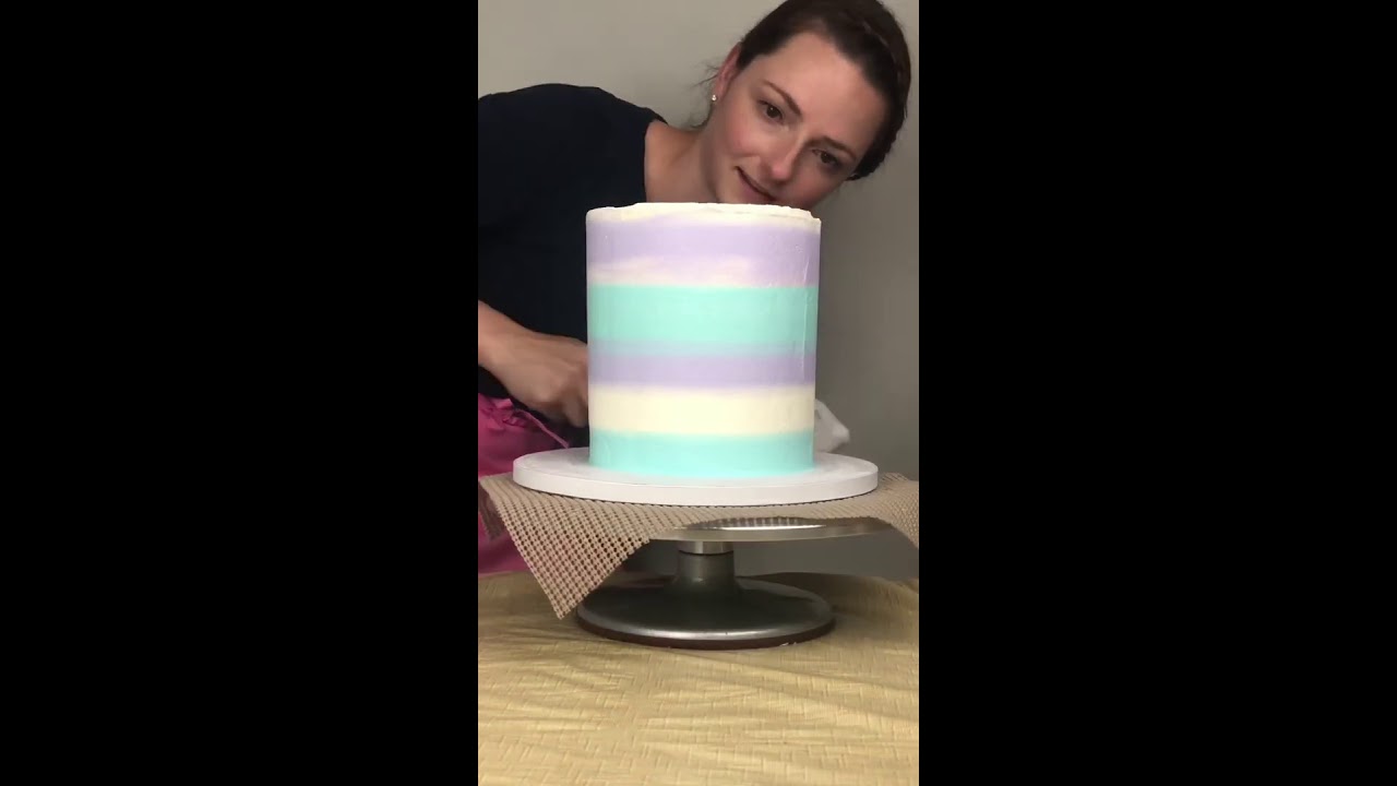 Elsa frozen theme cake decorating