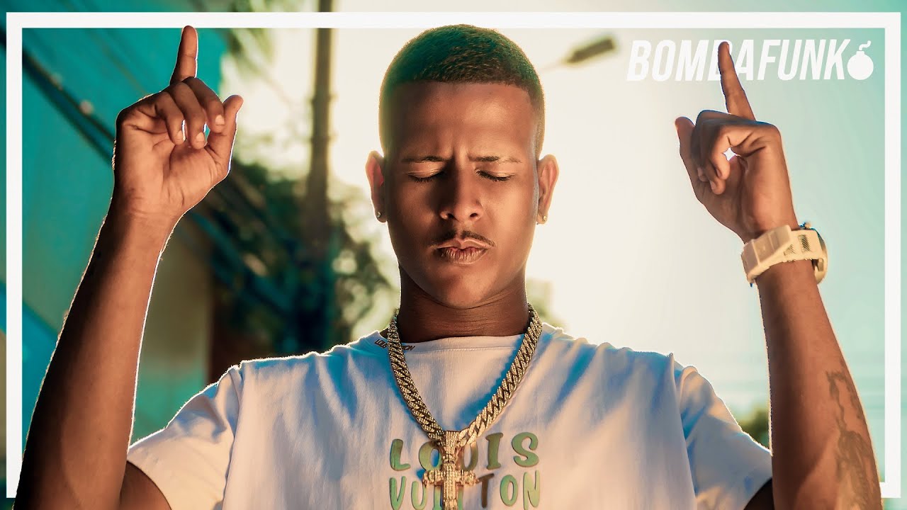 ACREDITA MENOR - Mc HS (Official Vídeo Clip) BOMBAFUNK