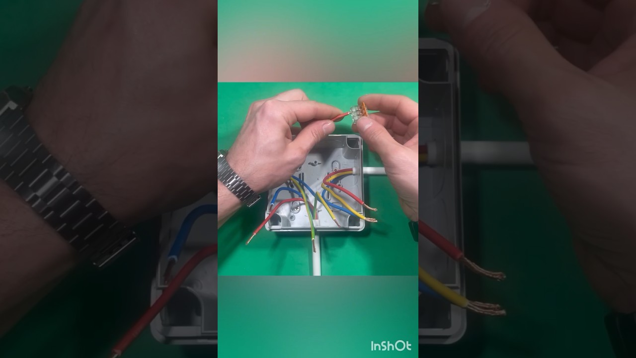 1. Quick Tips: Connecting Stranded Wires in a Junction Box with Wagos | DIY Electrical