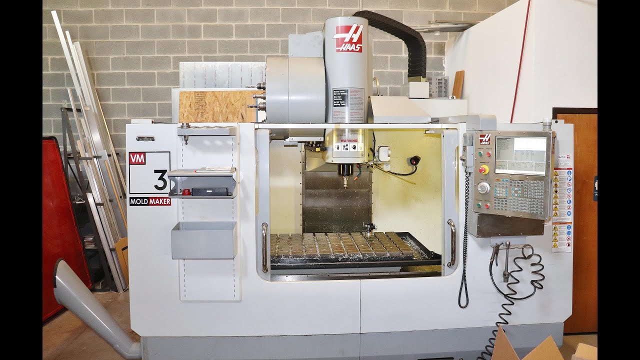 HAAS VERTICAL MACHINING CENTER, MODEL: VM3