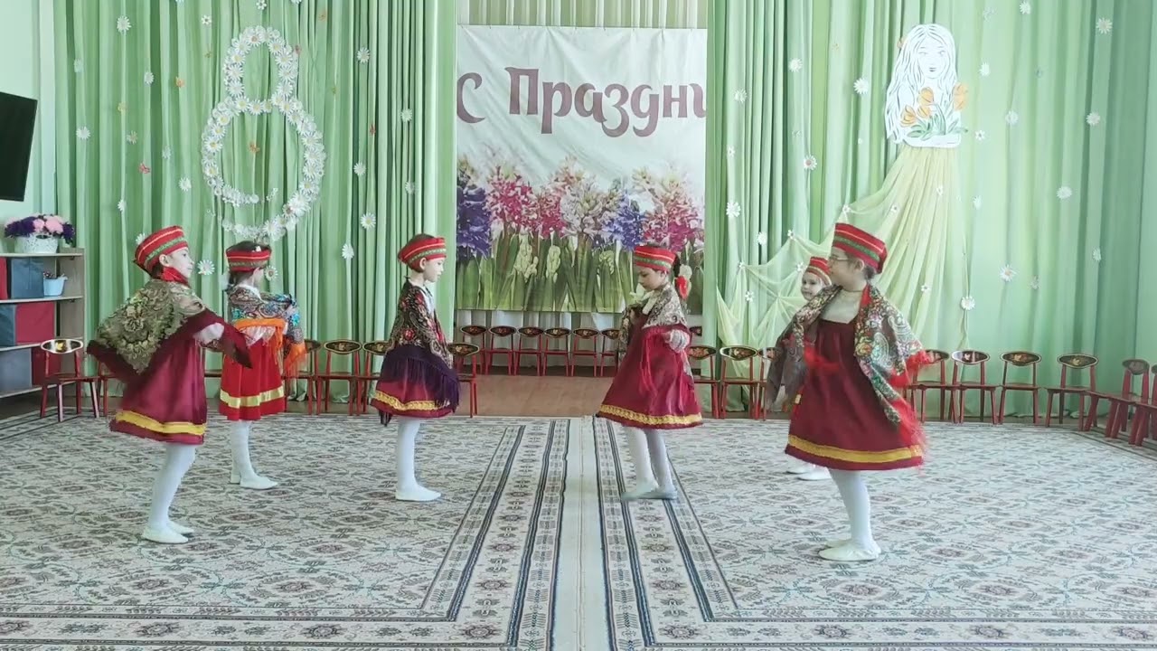 Танец с платками 