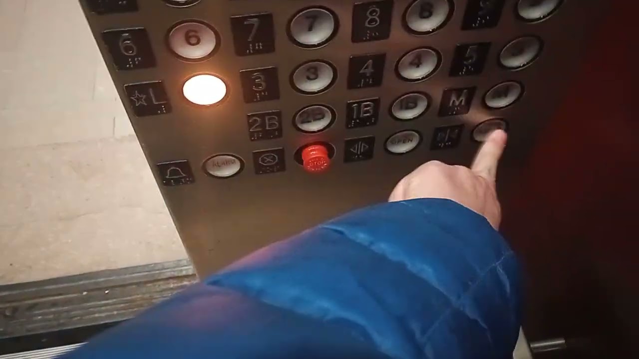 Schindler Traction Elevators at the Guardian Building in Detroit MI