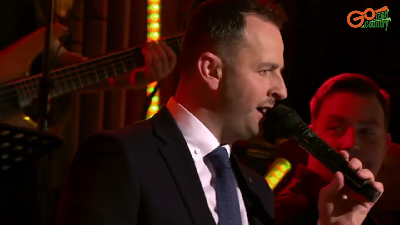 Jim Devine sings A Girl like you