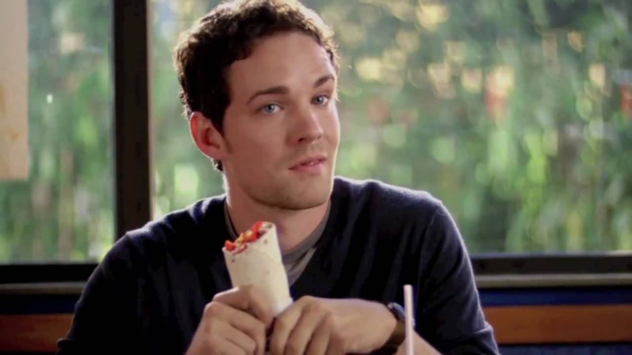 Taco Bell 'Beefy Crunch Burrito' 2010 Commercial
