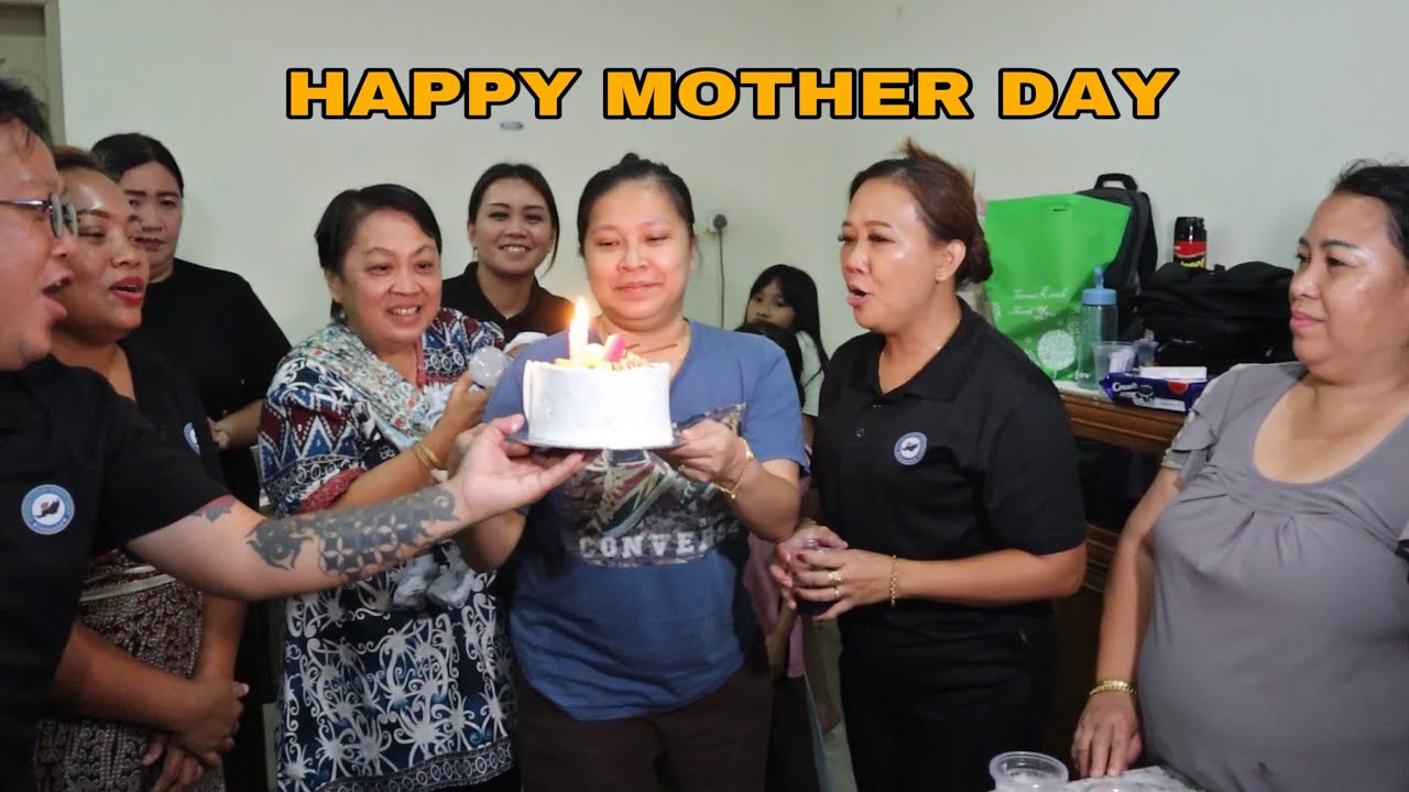 SUPRISE MOTHER DAY // KALI INI YANG BEGELAR BAPA KENA CIUM ISTERI MALU-MALU KUCING //