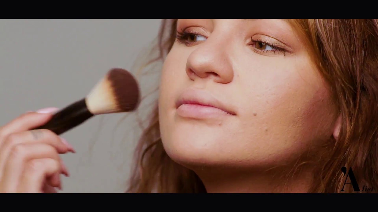 Makeup Routine cu Laura Musuroaea