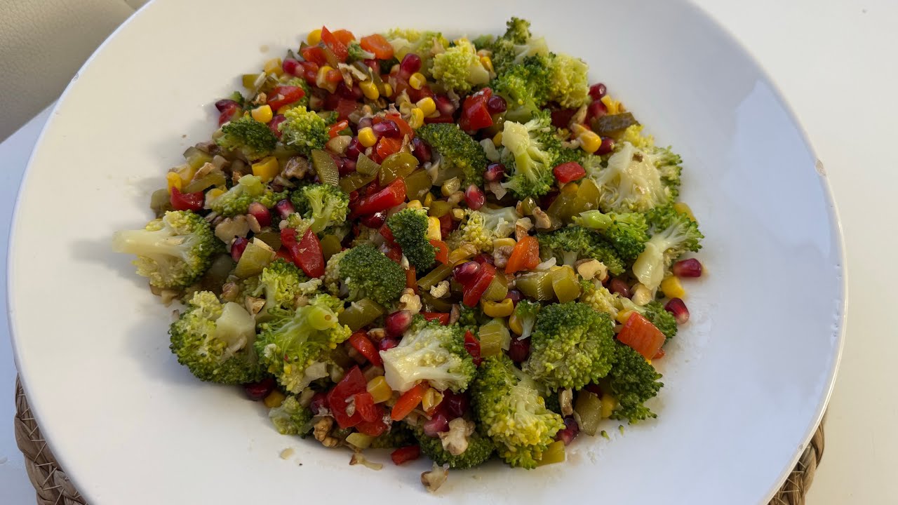 RENK CÜMBÜŞÜ OLAN O SALATA🤩🥦🌶️🌽