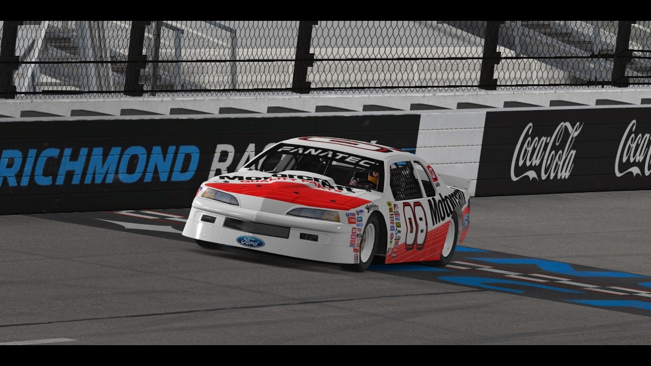 Learning How To Drive Mid Race! - IRACING Street Stocks C Class - At Richmond