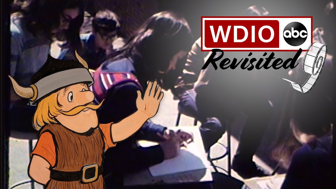 Virginia MN students hold art class outside | 1971 | WDIO Revisited
