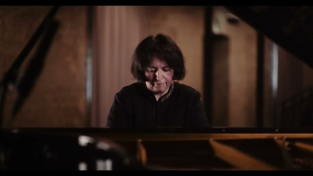 Transcendental Etude No 5 - Feux follets by Franz Liszt // Lala Isakova-Lewin, Piano