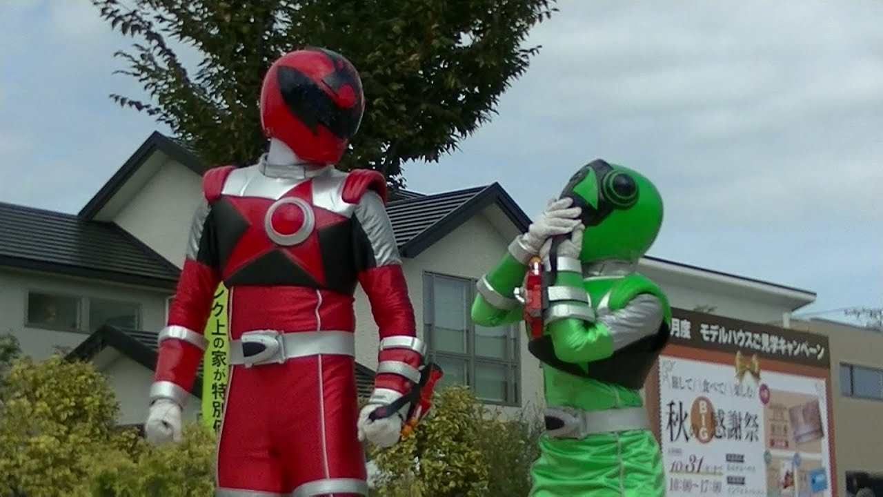 宇宙戦隊キュウレンジャーショー 今日のシシレッドはとても臭いです。 名乗りがいつもと違います！  2017.10.1  Uchu Sentai Kyuranger