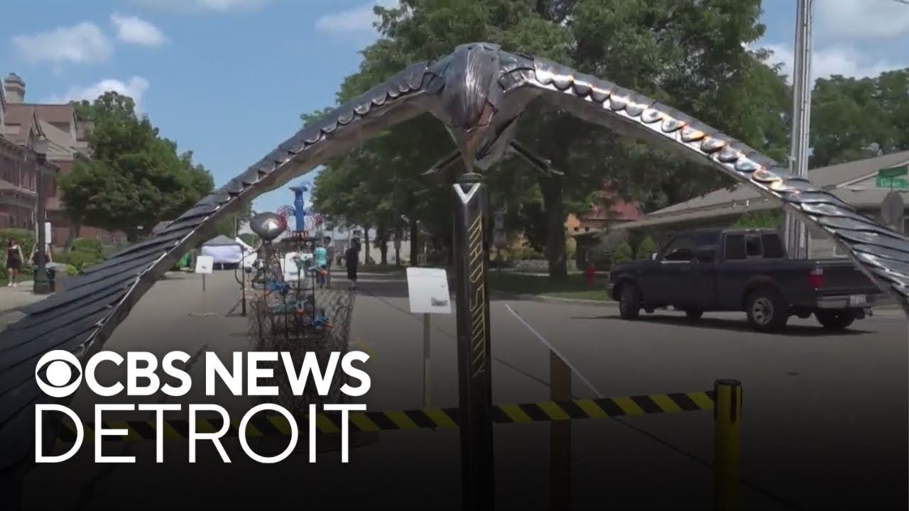 Artisans create metal works in Lansing's ScrapFest