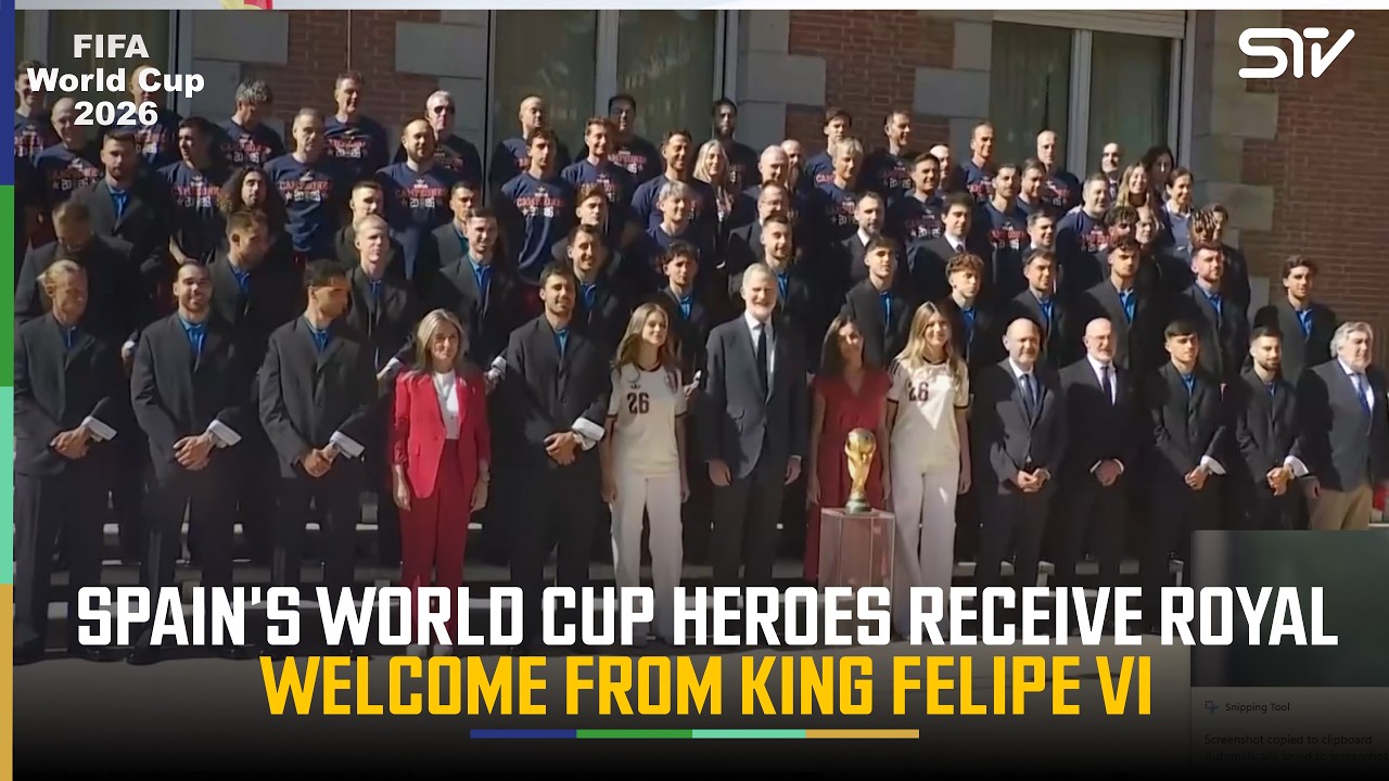 ROYAL WELCOME: King Felipe VI Greets Spain&rsquo;s World Cup Champions | ZO1U