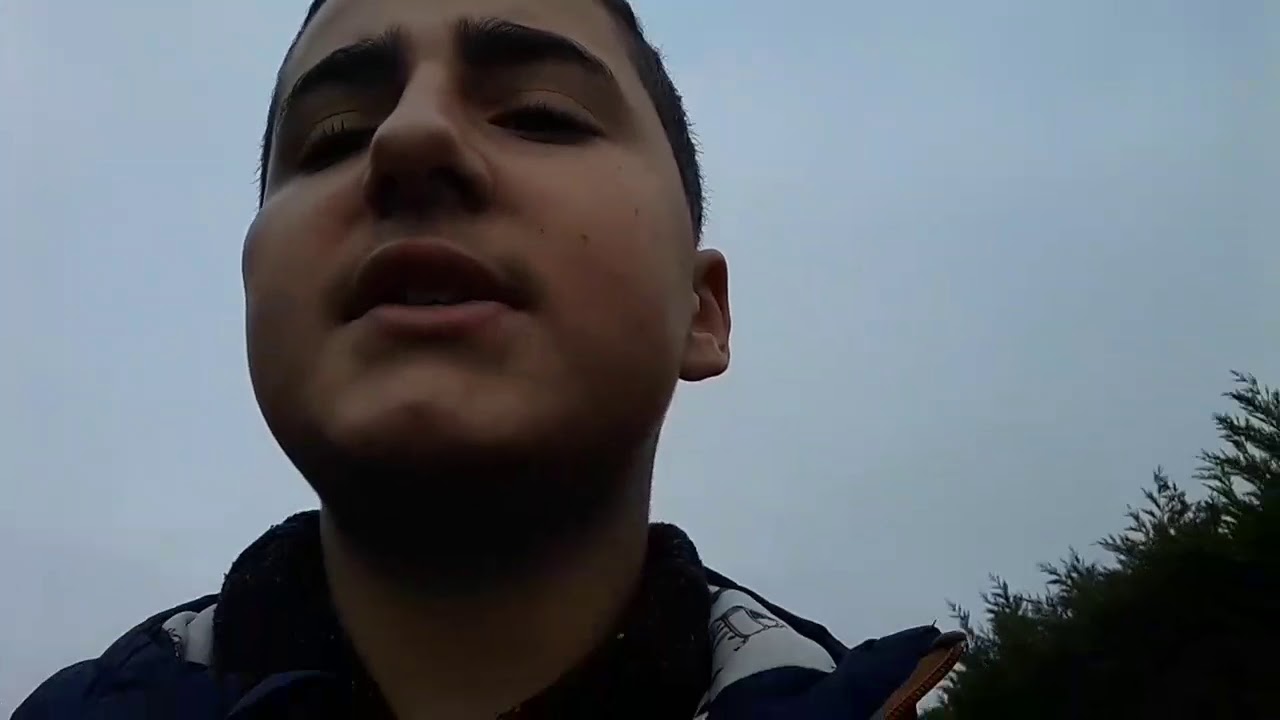 Je vous presente ma cabane de chasse