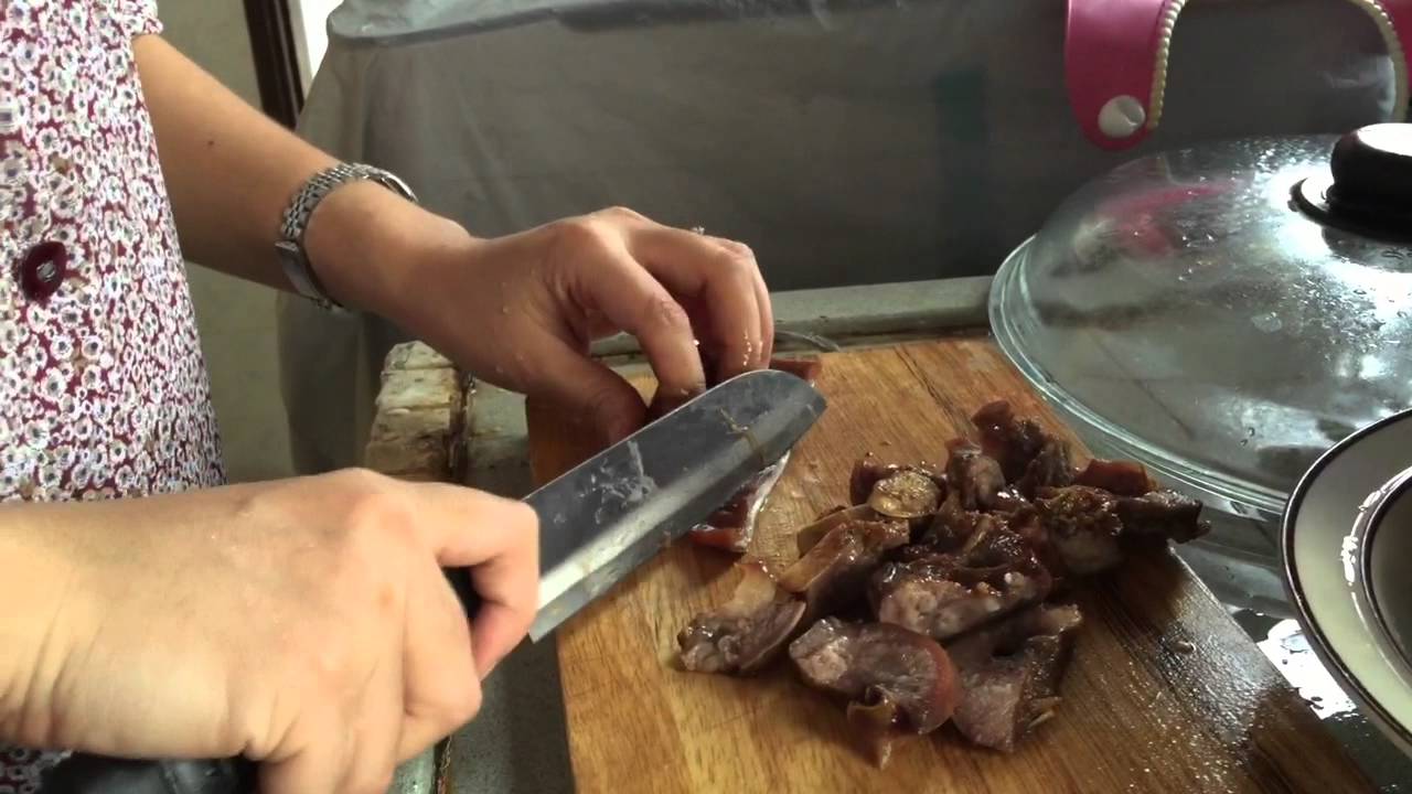 Pork Head Steak, #kachinlifestories #kachin #gamhtun #Gam Htun # Seng Ja