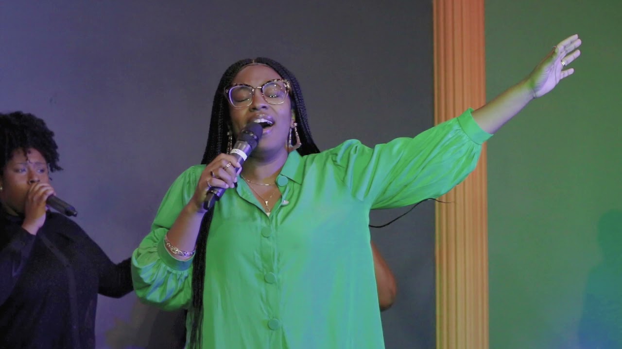 So Amazing (feat. Jennifer Lewin) at Life Community Church #hezekiahwalker #soamazing #jenniferLewin