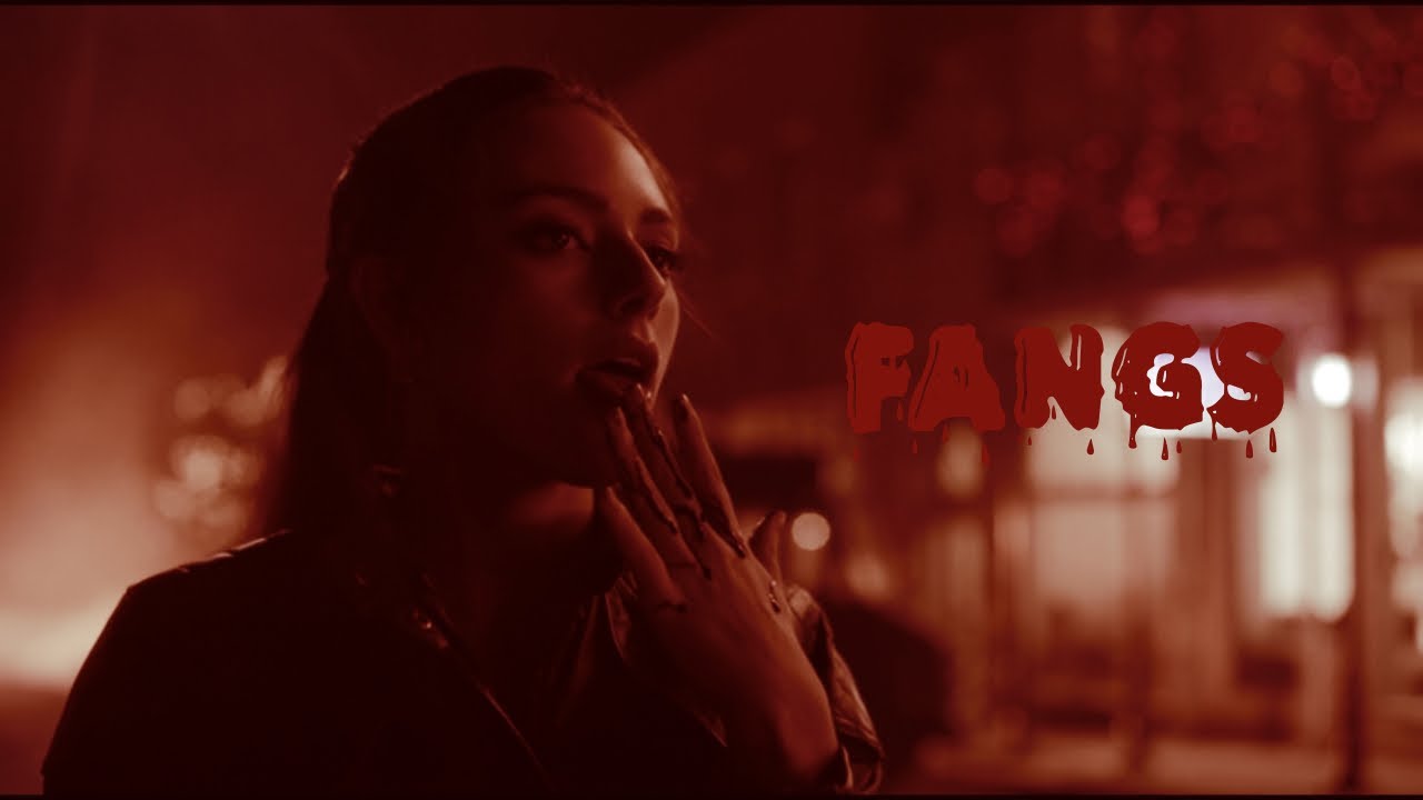 Hope Mikaelson FANGS