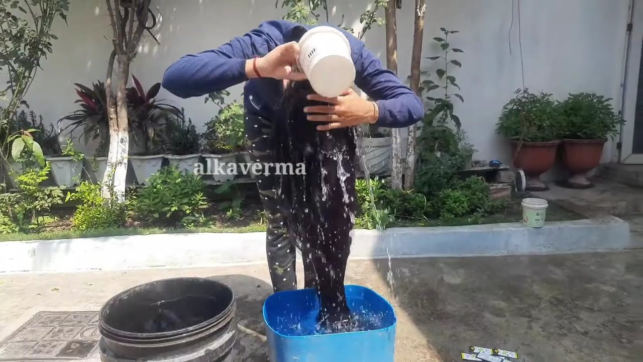 #longhair ll  hair wash video ll holi me asani se hair wash kare #holi #hair #washing
