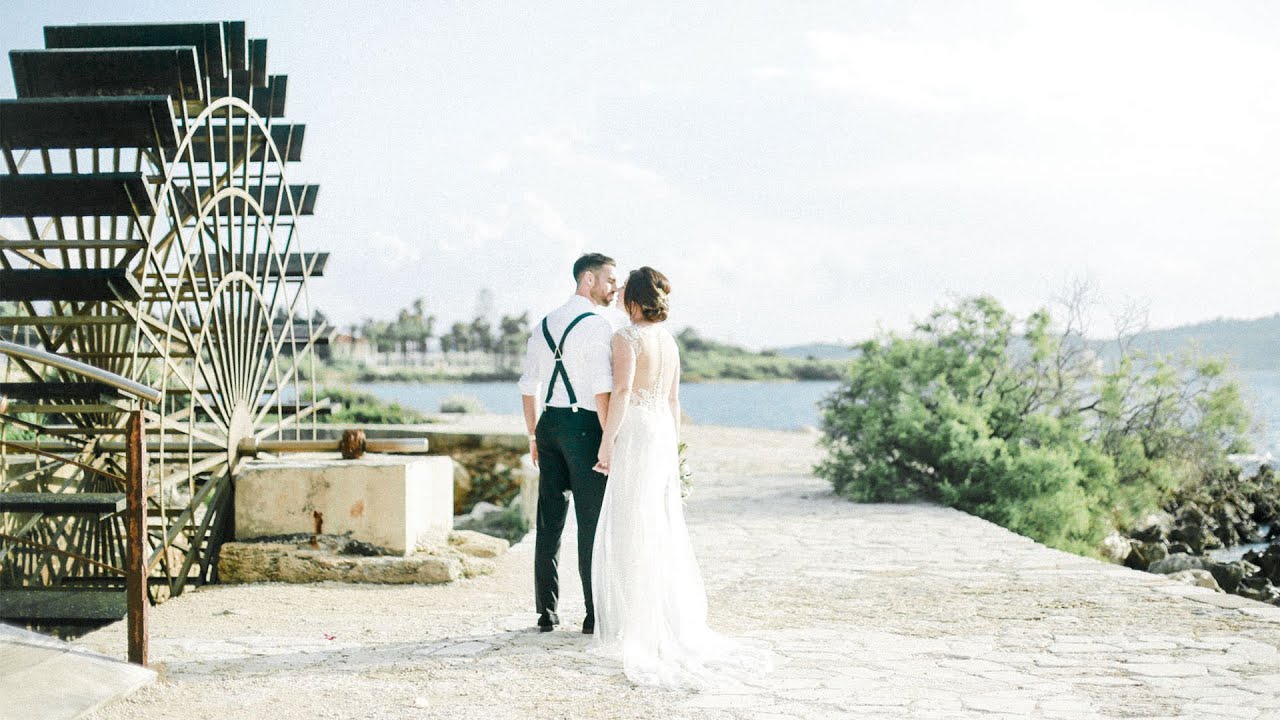 Hannah + Tom's unique Wedding at Kefalonia