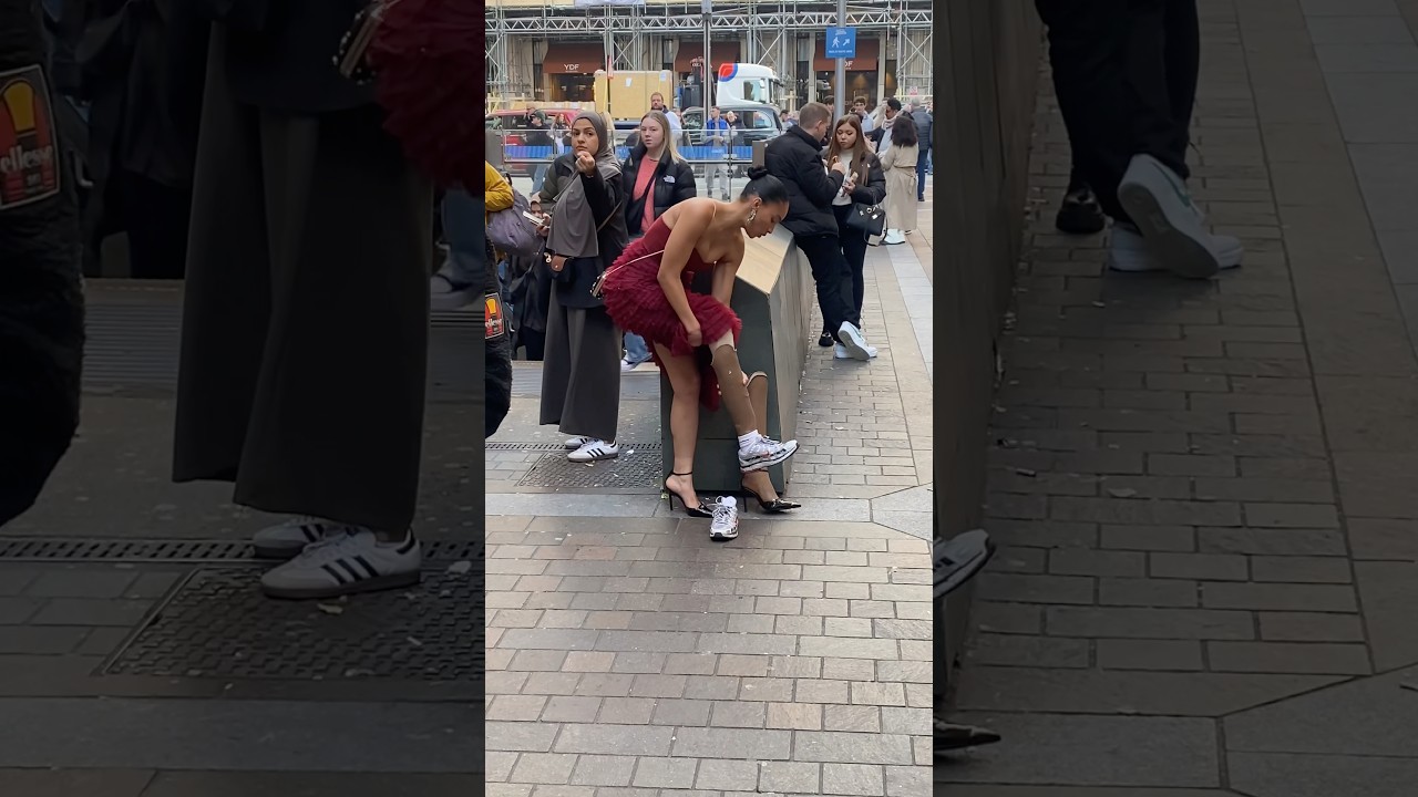 Christmas errands have begun #bratz #confidence #fashion #limbdifference #model #style #love