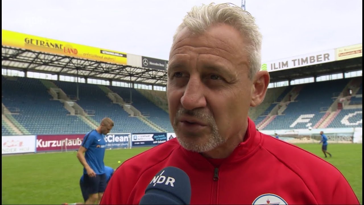 3XL Version Trainingsauftakt Saison 18/19 bei Hansa Rostock