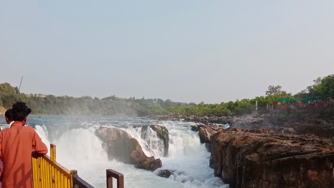 Jabalpur  ki sabse femus jagah dhuwadhar! Bhedaghat ka view@mdkb.vlogs